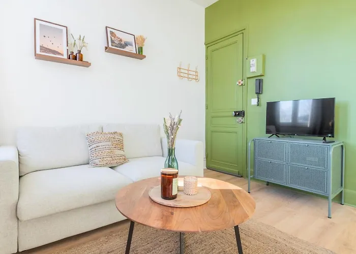 Charming One Bedroom Tourcoing Station